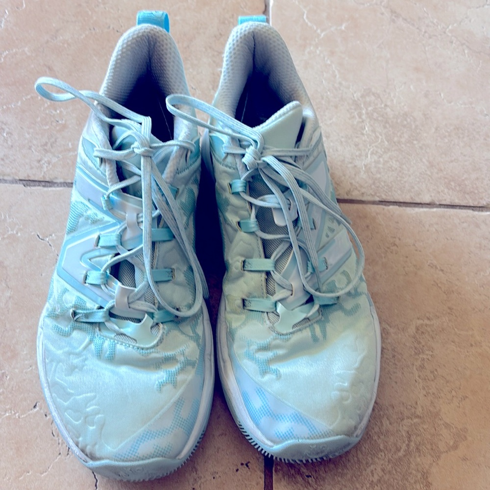 New Balance Two WXY V3 Mens 14 Sky Blue.